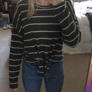 long sleeve crop top